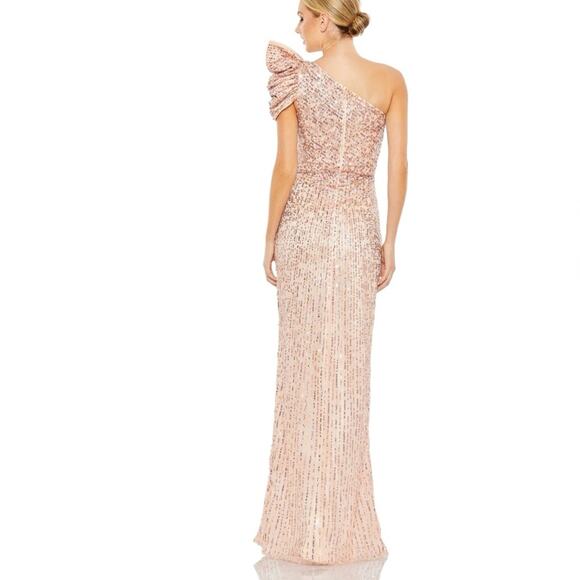 NWT MAC DUGGAL Apricot Sequin Embellished Puff One Shoulder Maxi Gown Women’s - Picture 12 of 12
